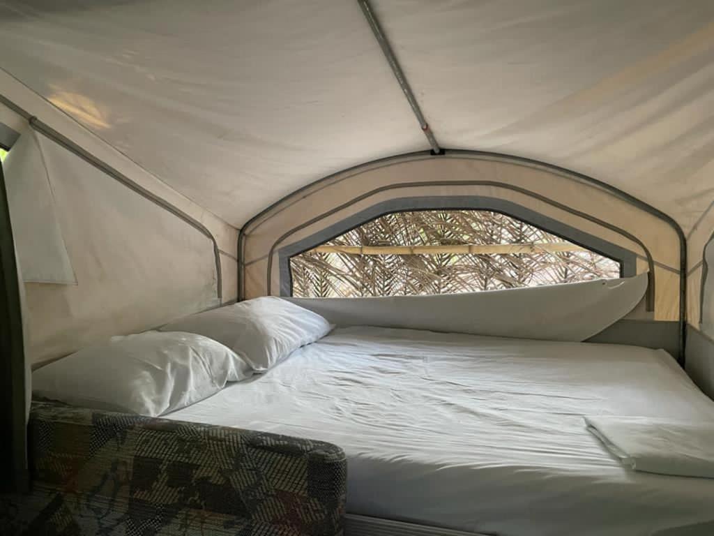 Mal Pais Surf Camp 호텔 Playa Santa Teresa  외부 사진