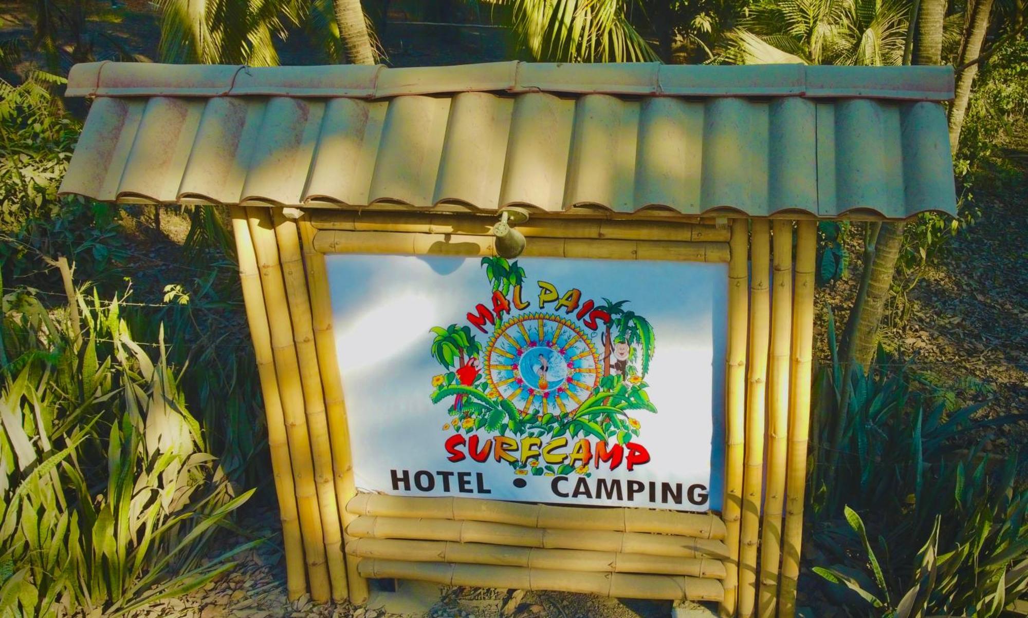 Mal Pais Surf Camp 호텔 Playa Santa Teresa  외부 사진