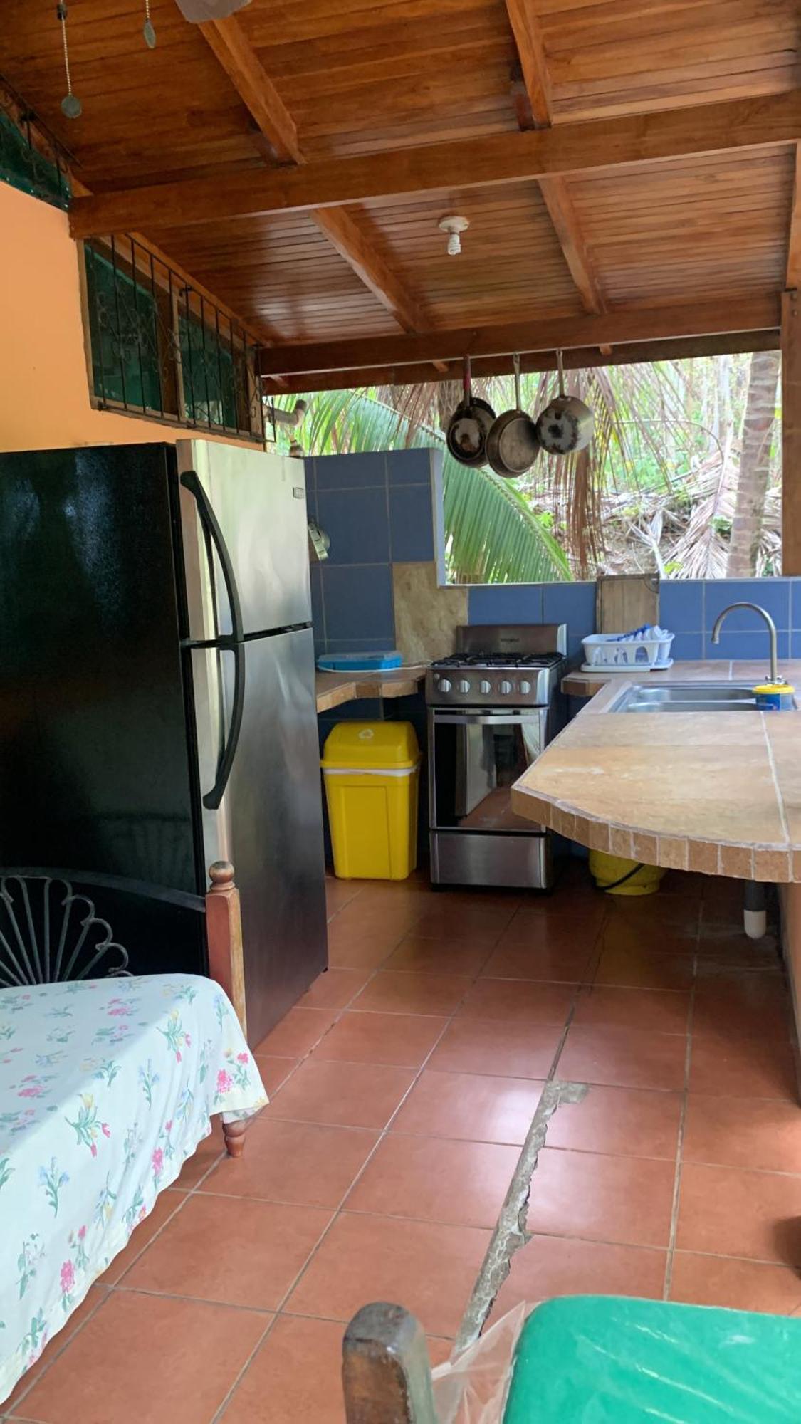 Mal Pais Surf Camp 호텔 Playa Santa Teresa  외부 사진